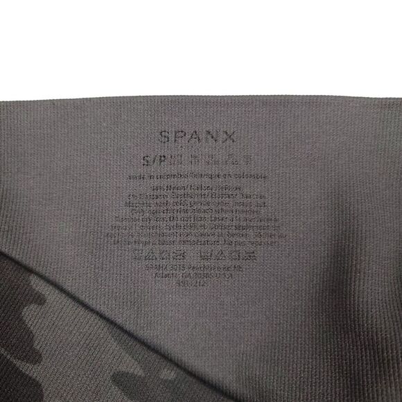 SPANX Shaping Look At Me Now Cropped Seamless Leggings in Gray Camo Womens Small - Picture 2 of 6